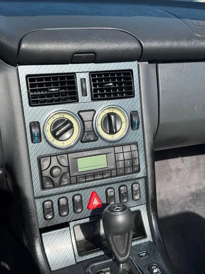 Used 2000 Mercedes-Benz SLK 230 image 10