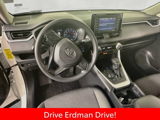 Certified 2020 Toyota RAV4 XLE w/ Convenience Package AWD/4WD image 7