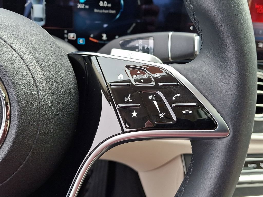 Used 2023 Mercedes-Benz E 350 4MATIC Sedan image 23