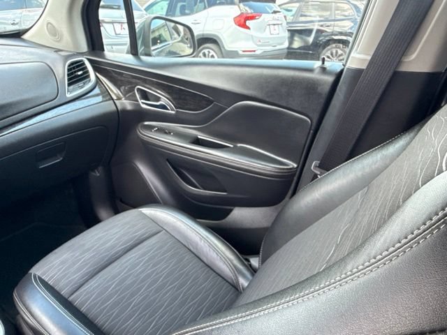 Used 2016 Buick Encore FWD image 15