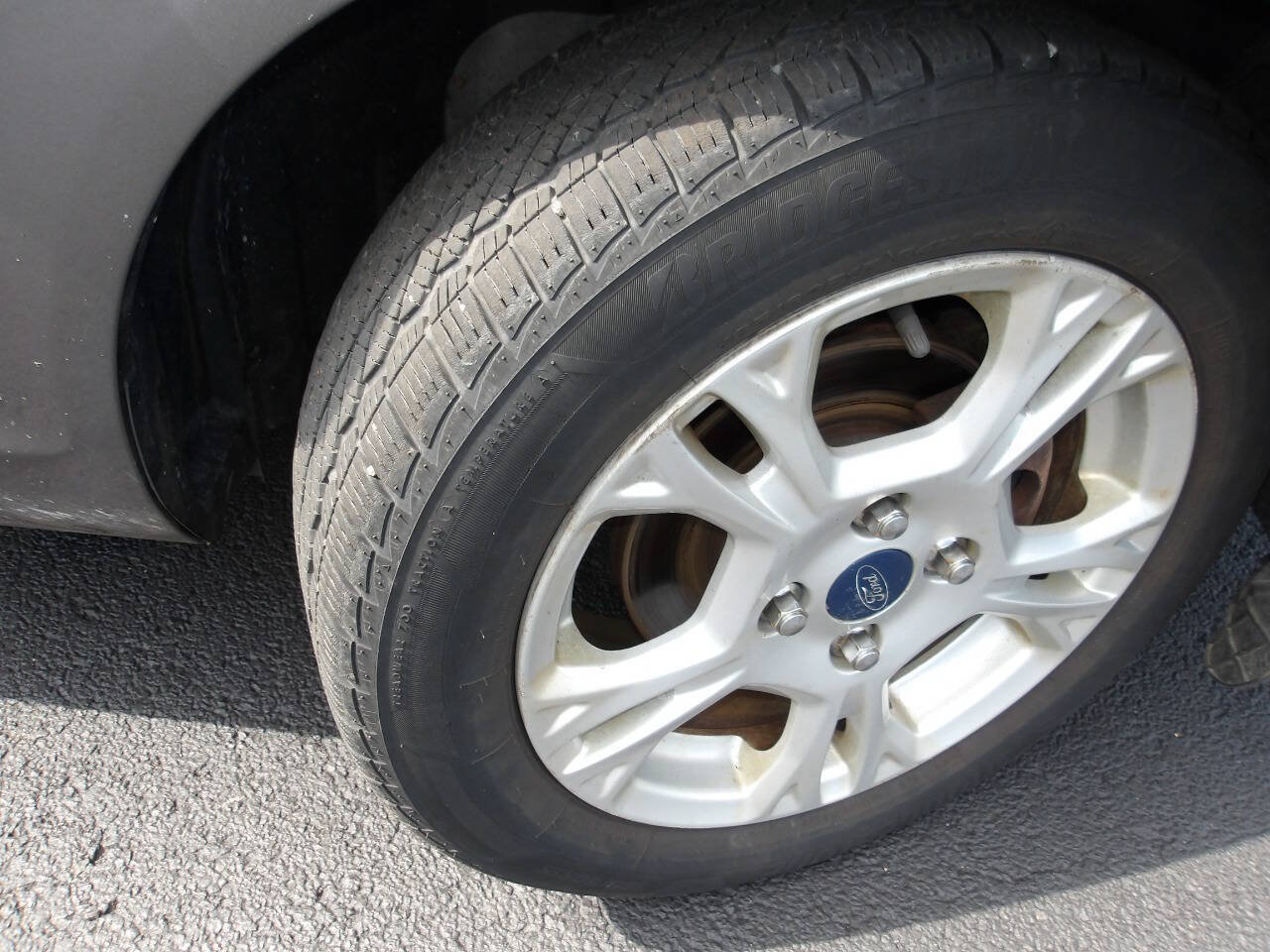 Used 2014 Ford Fiesta SE FWD image 34