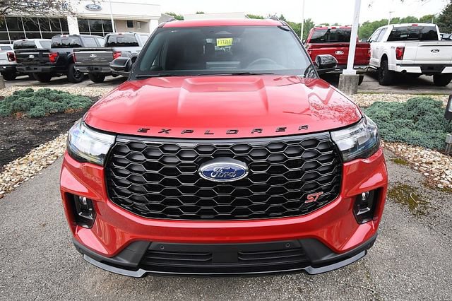 New 2026 Ford Explorer ST w/ Sun And Sound Package AWD/4WD image 2