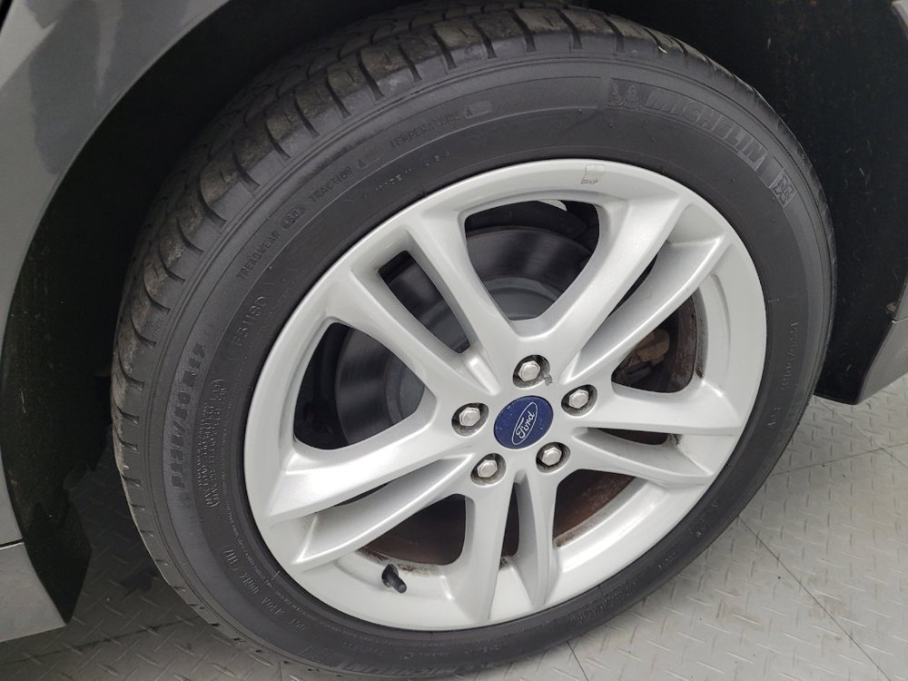 Used 2018 Ford Fusion S image 31