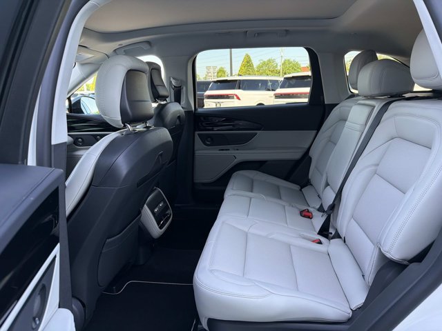 New 2026 Lincoln Nautilus Premier w/ Equipment Group 102A AWD/4WD image 16