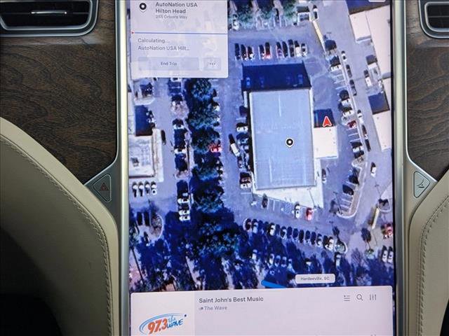 Used 2017 Tesla Model X 90D image 14