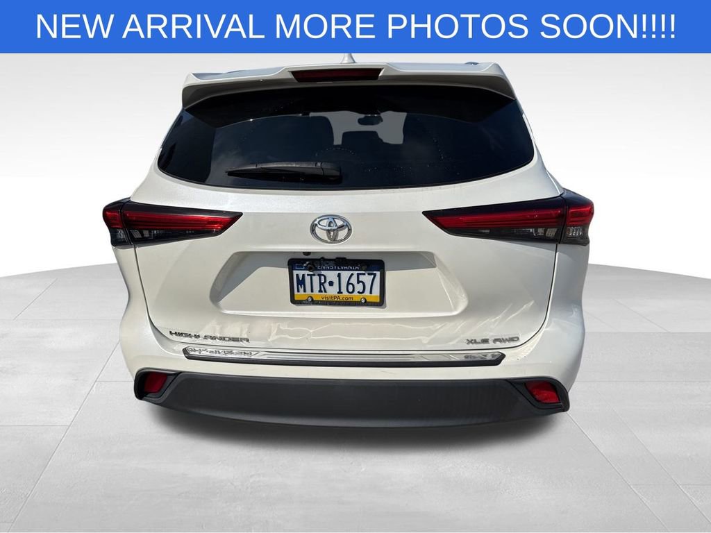 Used 2020 Toyota Highlander XLE image 7
