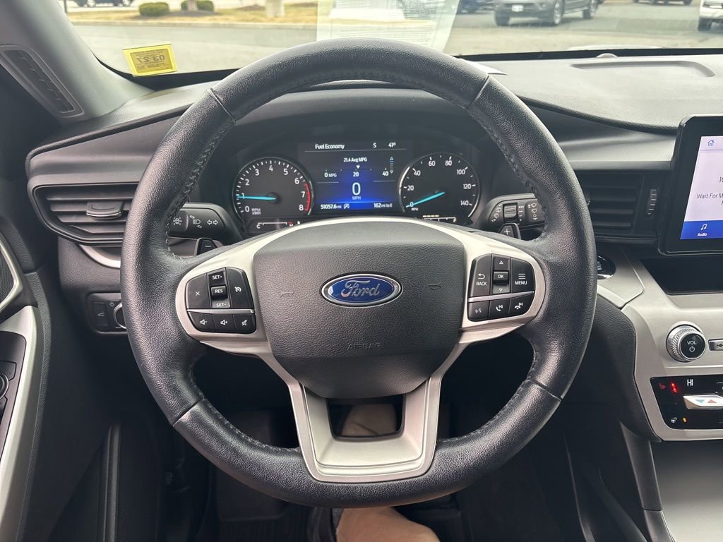Used 2020 Ford Explorer XLT w/ Comfort Package image 21