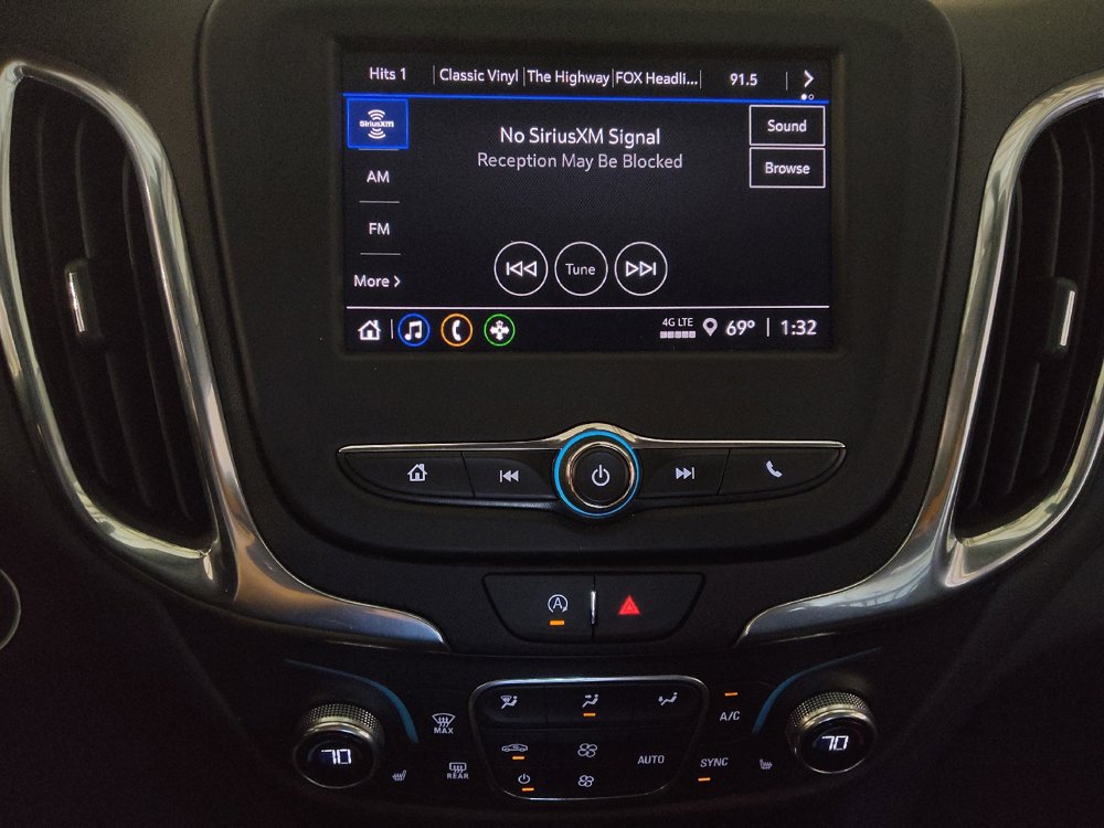 Used 2024 Chevrolet Equinox LT image 25