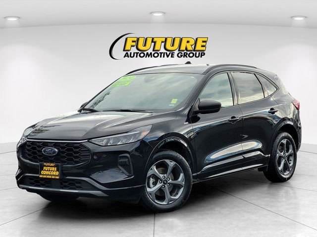 Used 2024 Ford Escape ST-Line AWD/4WD image 3