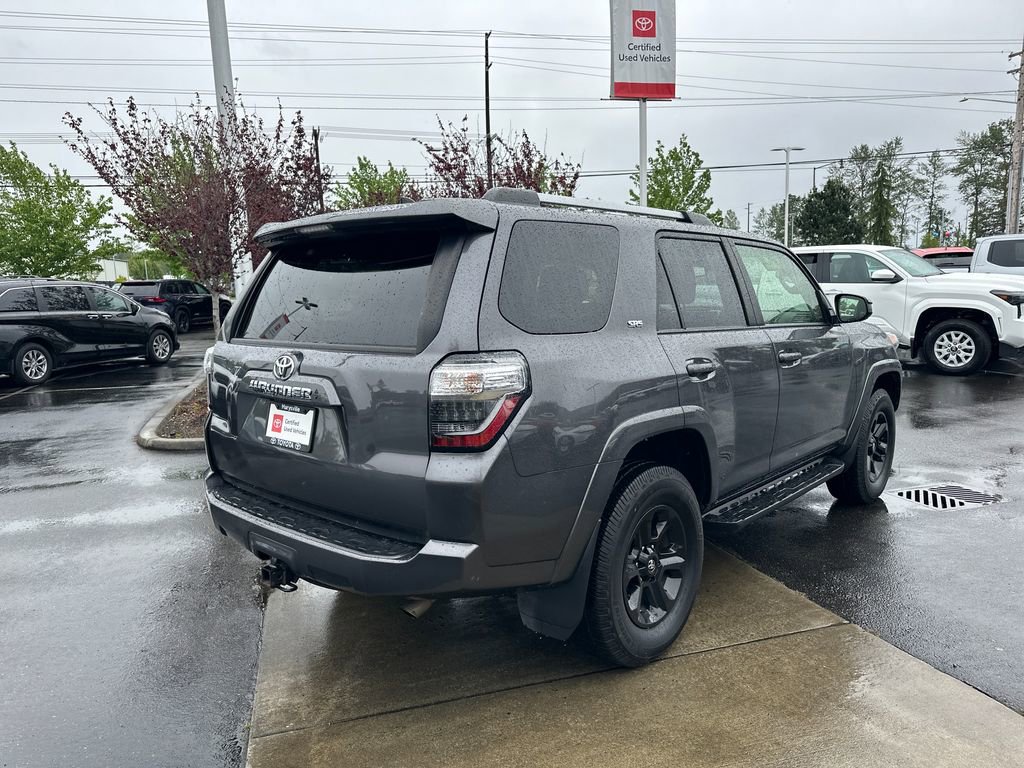Certified 2022 Toyota 4Runner SR5 AWD/4WD image 5