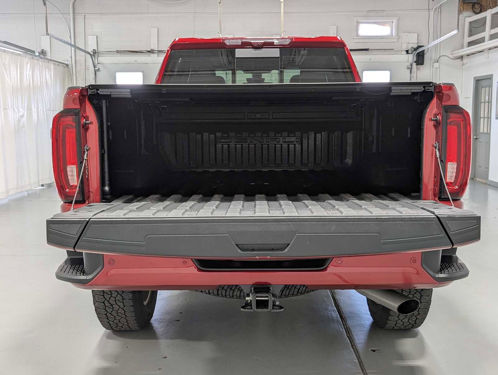 Used 2023 GMC Sierra 2500 Denali w/ Denali Ultimate Package image 42