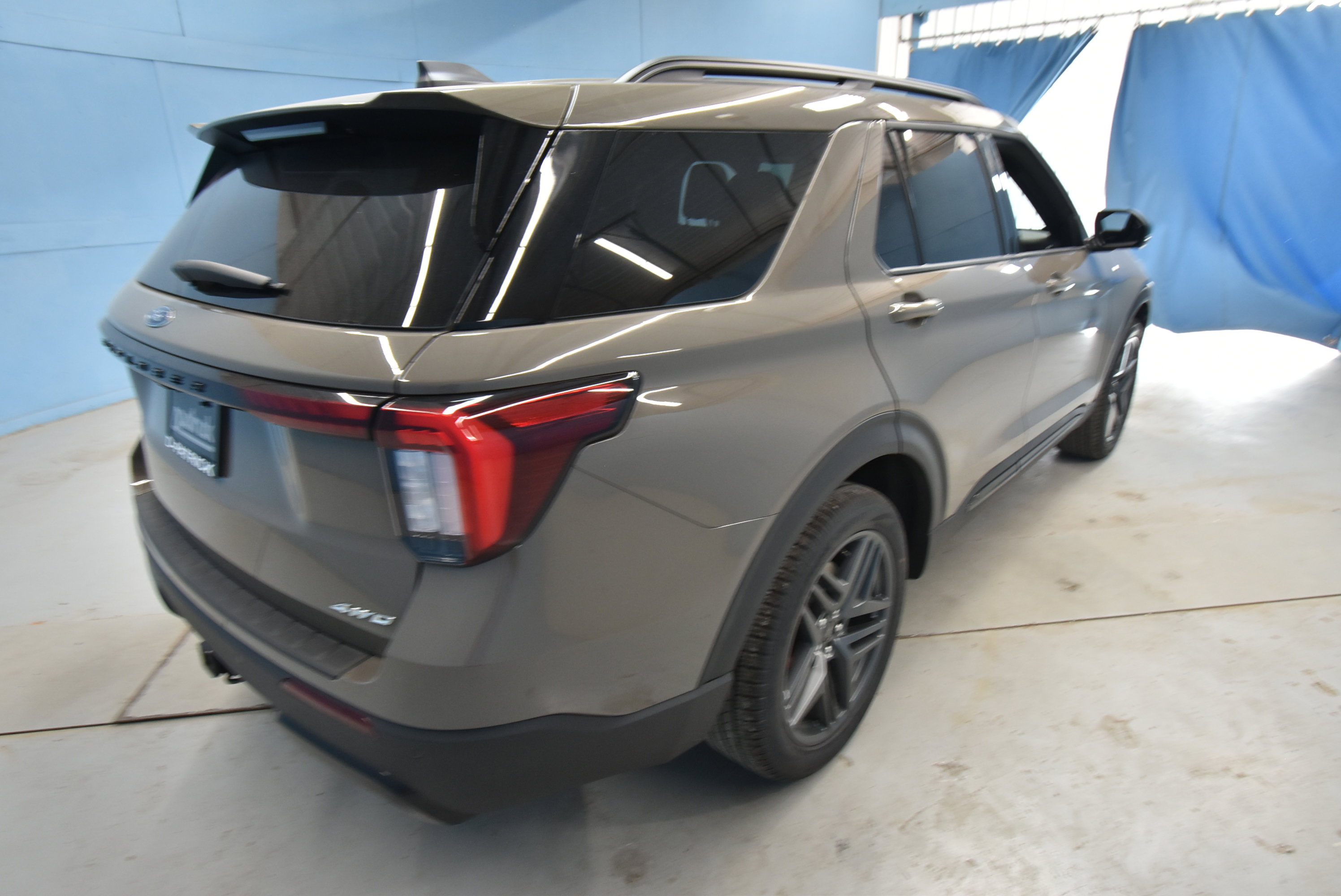 New 2026 Ford Explorer ST-Line image 30