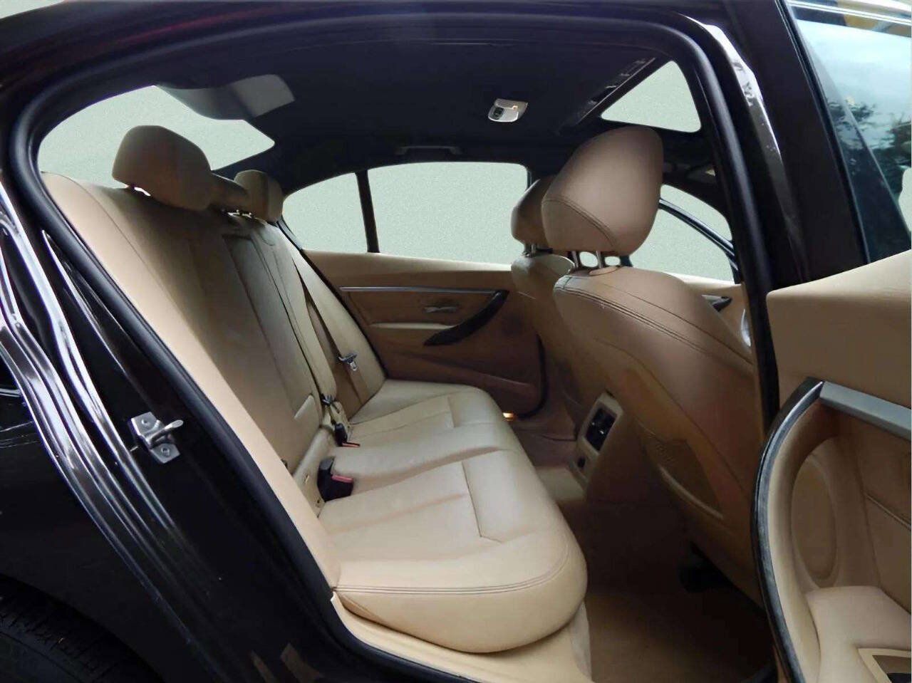 Used 2016 BMW 328i Sedan image 38