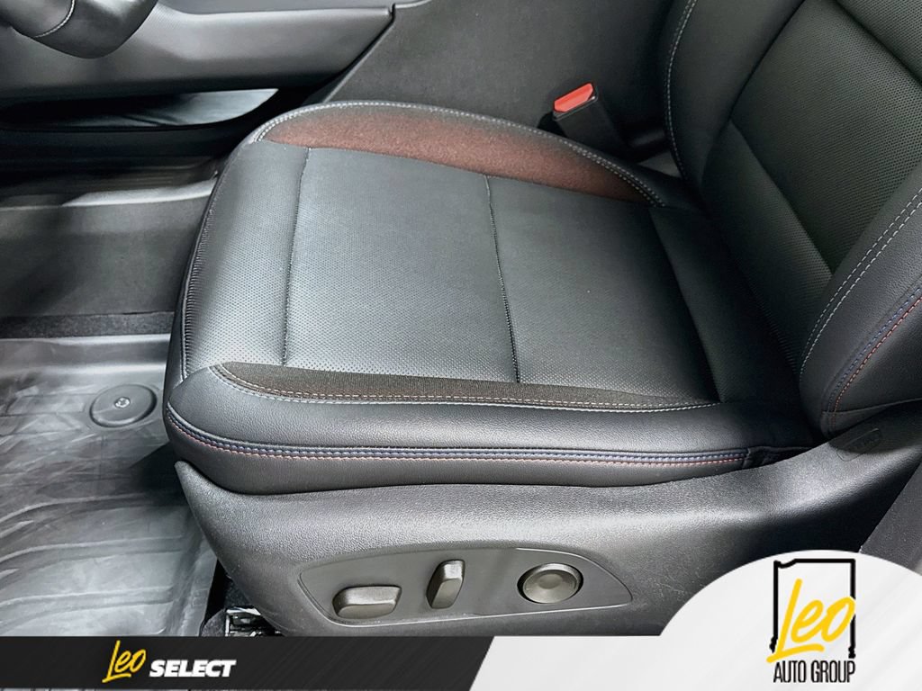 Used 2026 Chevrolet Equinox EV RS w/ Convenience Package II FWD image 22