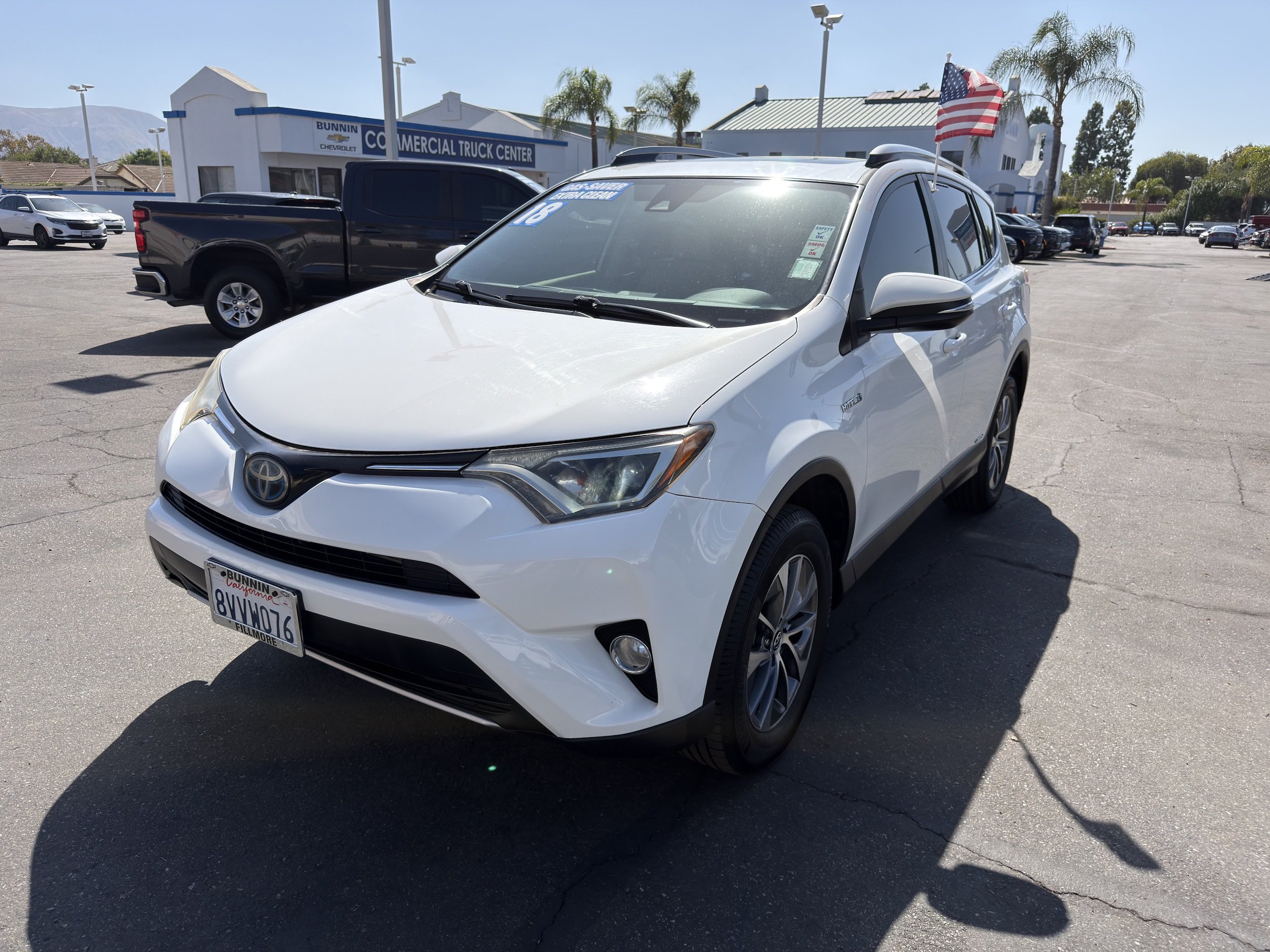 Used 2018 Toyota RAV4 XLE w/ Carpet Mat Package AWD/4WD image 4