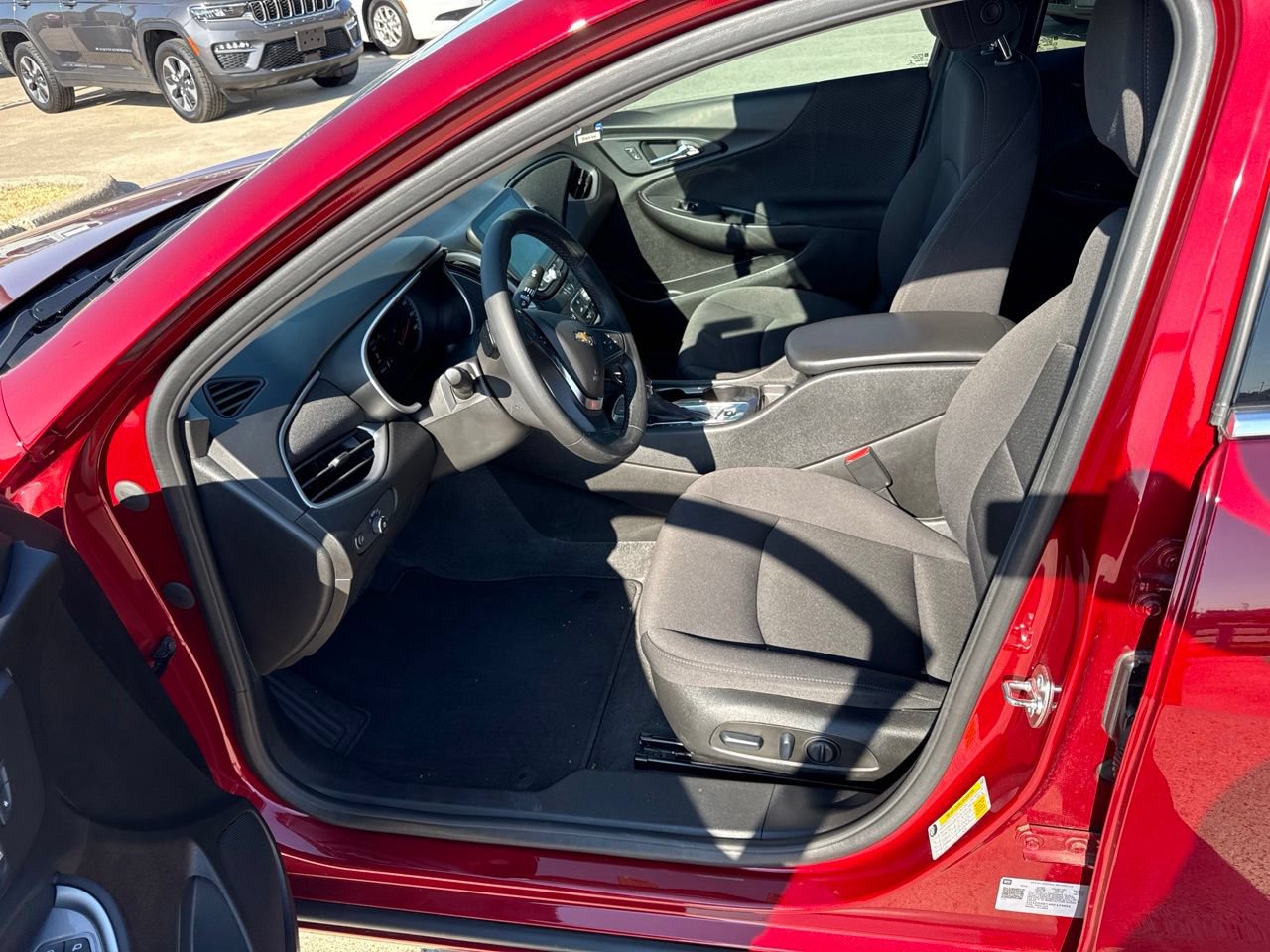Used 2024 Chevrolet Malibu RS FWD image 19