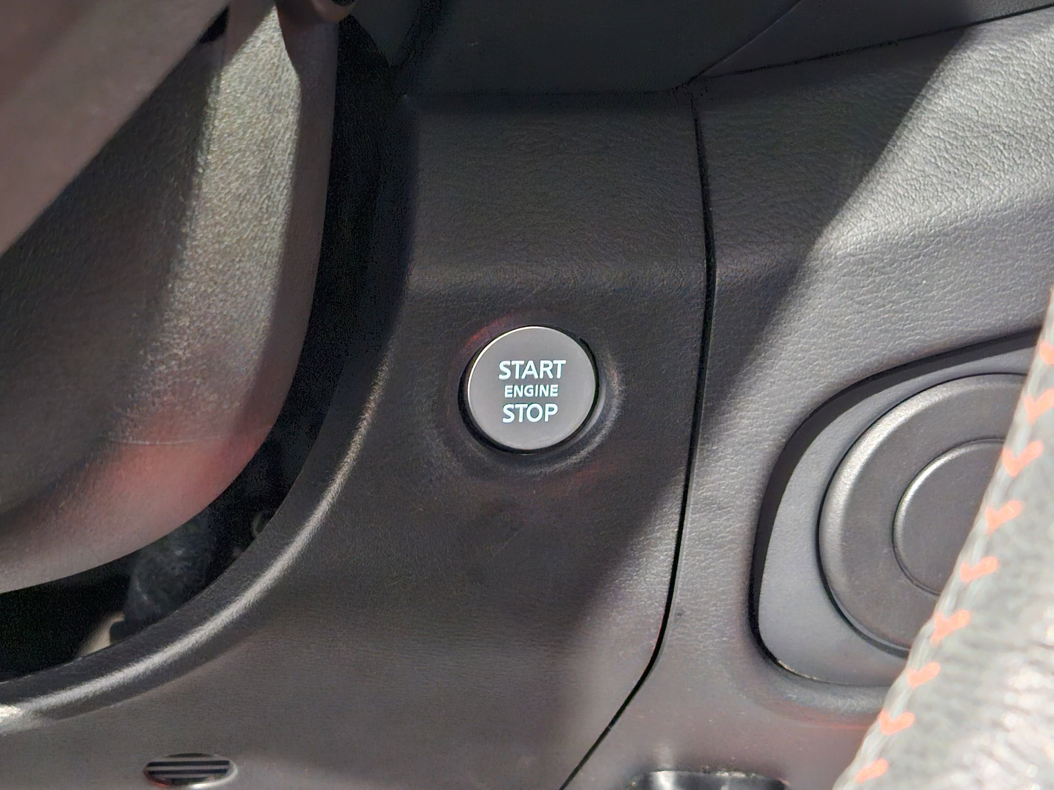 Used 2022 Nissan Frontier Pro-X RWD image 33