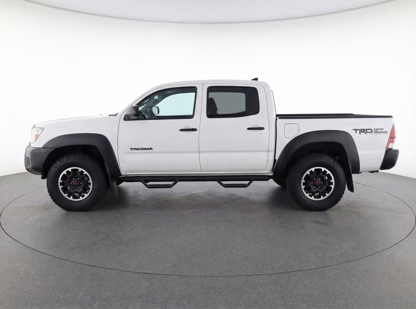 Used 2025 Toyota Tacoma TRD Off-Road image 5