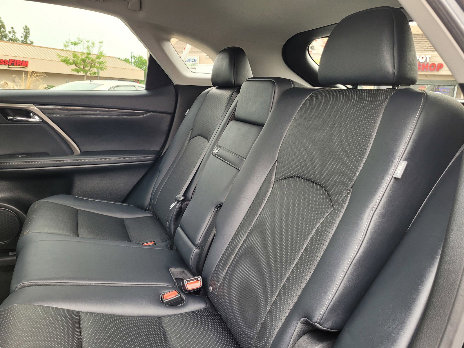 Used 2018 Lexus RX 350 AWD w/ Accessory Package image 13