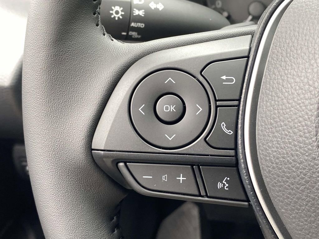 New 2026 Toyota Corolla SE image 30