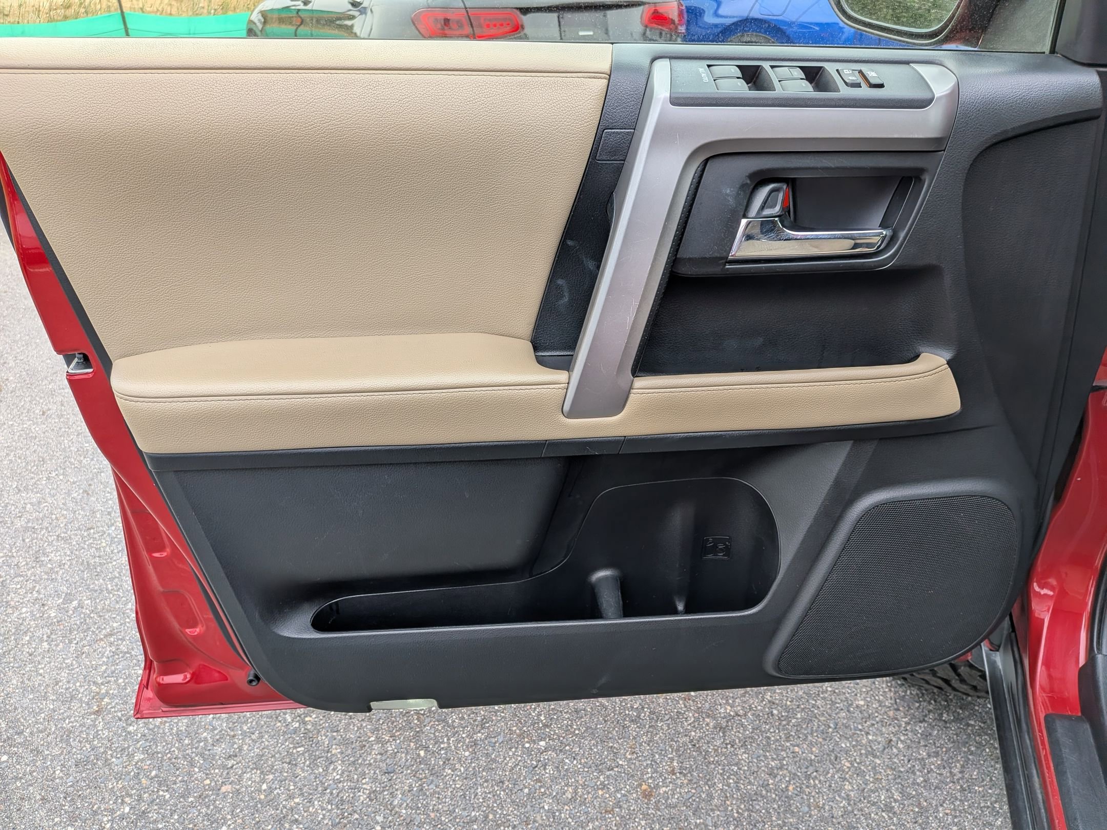 Used 2021 Toyota 4Runner SR5 RWD image 12