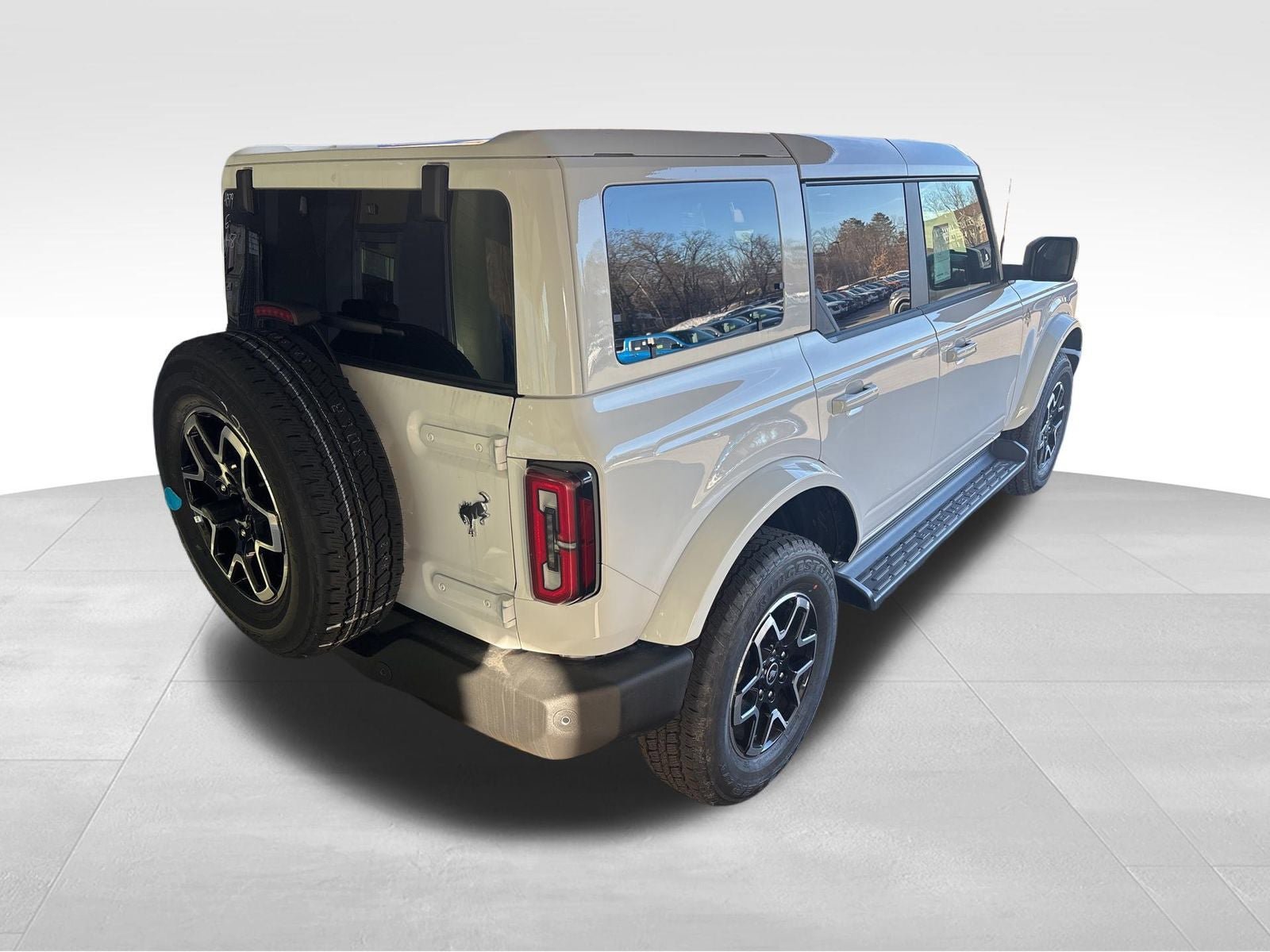 New 2025 Ford Bronco Outer Banks image 6