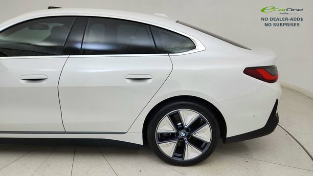 Used 2025 BMW i4 eDrive40 w/ Premium Package RWD image 10