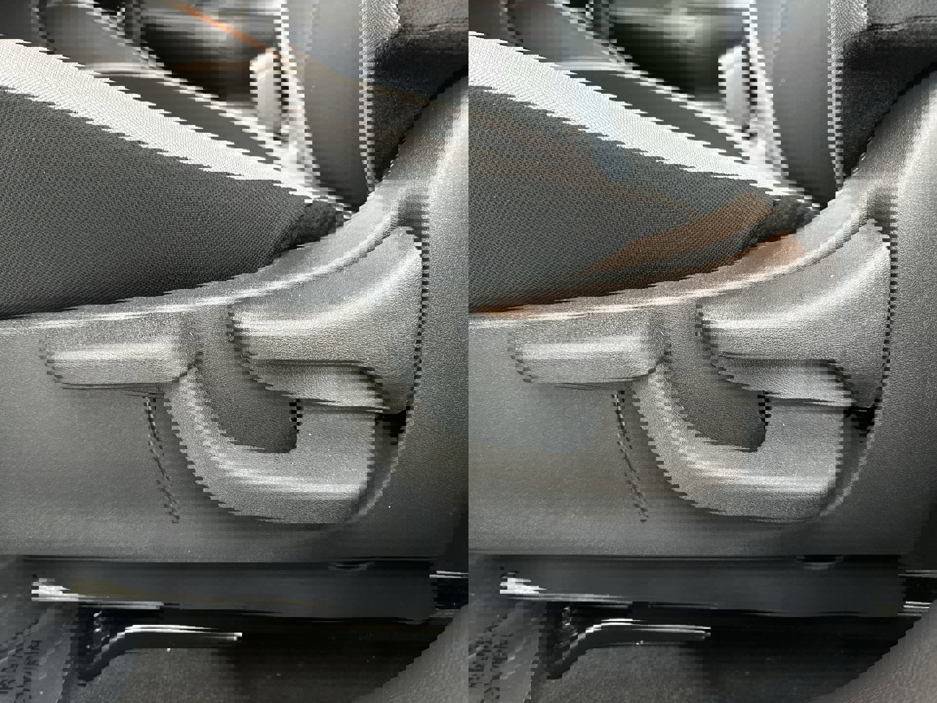 Certified 2025 Nissan Versa S w/ Trunk Package image 16