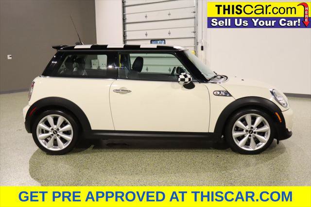 Used 2013 MINI Cooper S FWD image 9