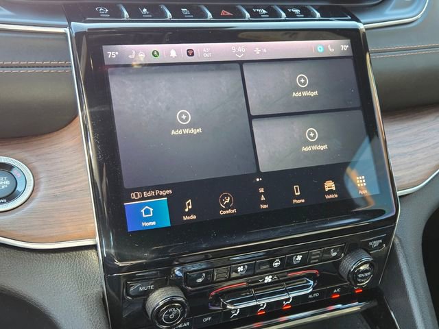 Used 2022 Jeep Grand Cherokee Summit w/ Adv Protech Group IV image 21