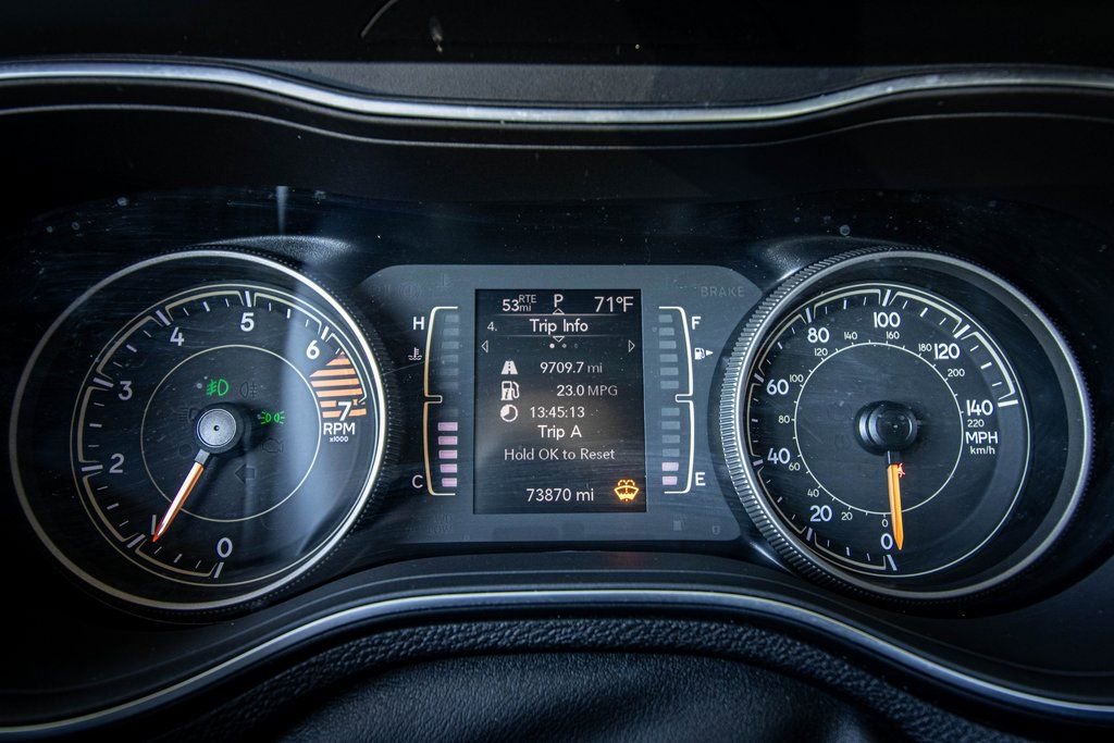 Used 2019 Jeep Cherokee Latitude Plus image 33