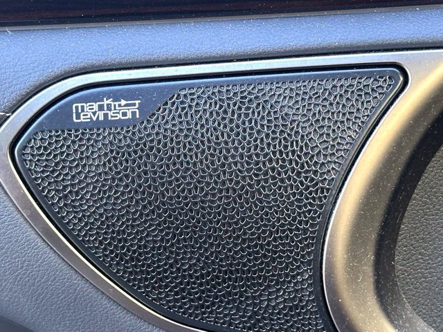Used 2021 Lexus ES 350 Ultra Luxury w/ Accessory Package FWD image 34