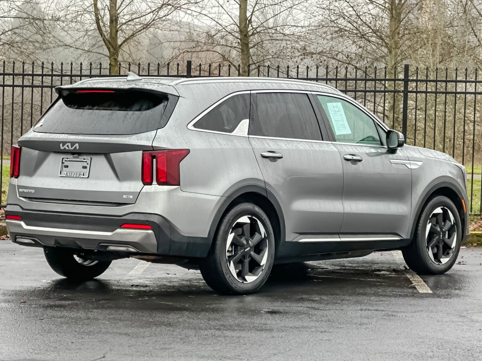 Used 2025 Kia Sorento EX image 3