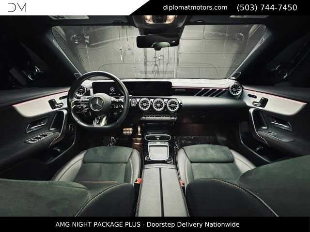 Used 2025 Mercedes-Benz CLA 35 AMG 4MATIC image 43