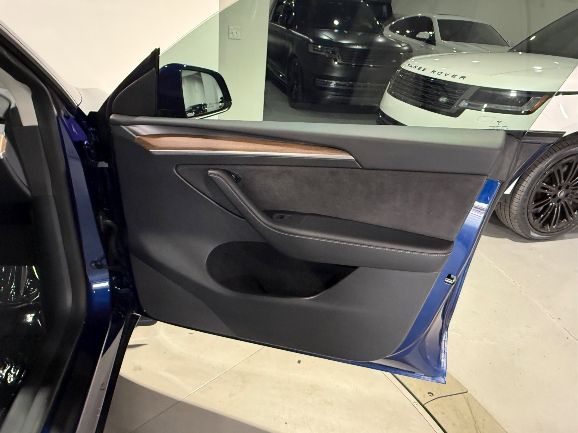 Used 2023 Tesla Model Y Long Range image 49