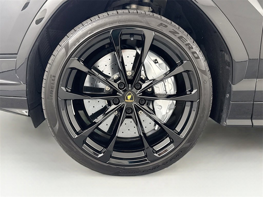 Used 2024 Lamborghini Urus S image 33