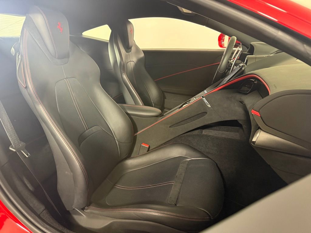 Used 2021 Ferrari Roma image 19