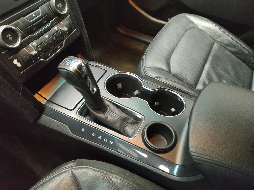 Used 2017 Ford Explorer XLT w/ Equipment Group 202A image 26