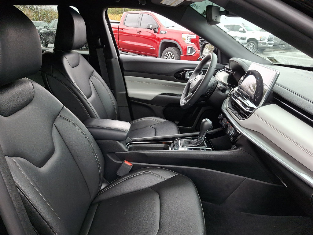 Used 2025 Jeep Compass Limited image 12