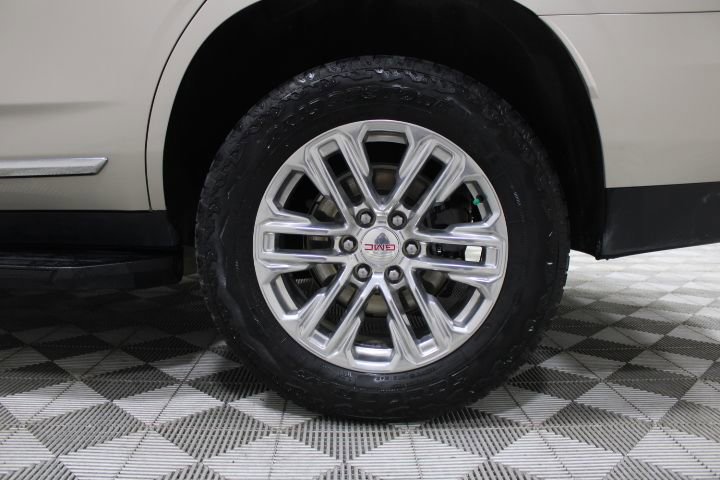 Used 2022 GMC Yukon SLT w/ SLT Premium Package image 48