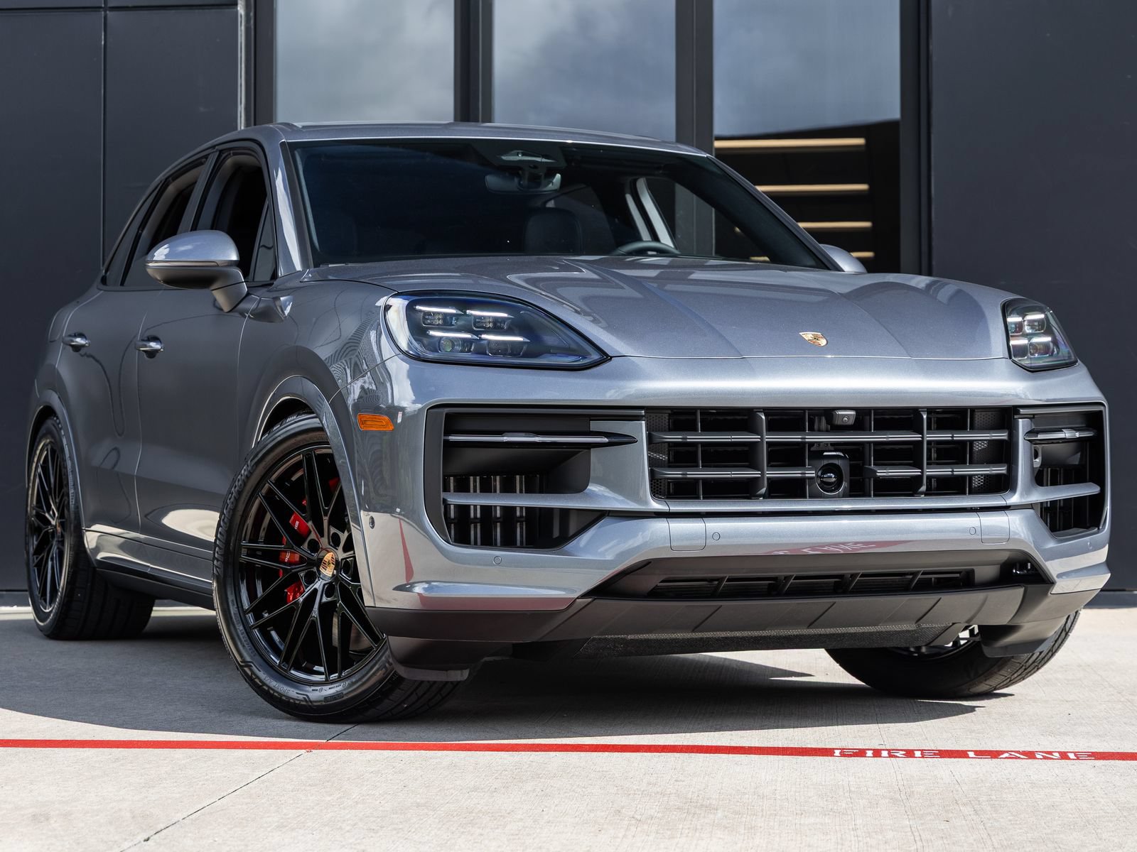 New 2026 Porsche Cayenne S AWD/4WD image 6