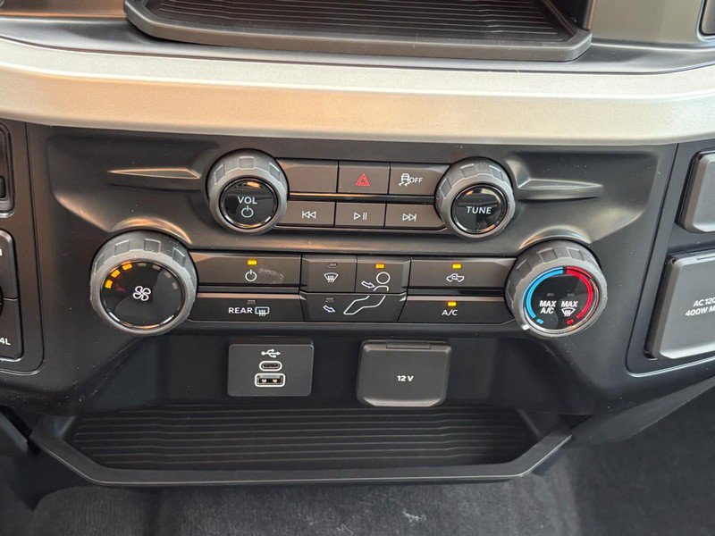 New 2026 Ford F250 XLT w/ FX4 Off-Road Package AWD/4WD image 24
