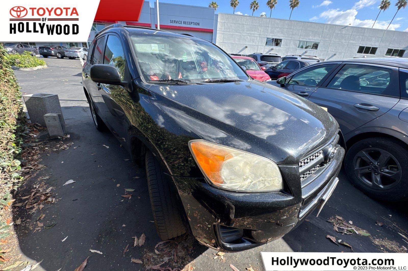 Used 2011 Toyota RAV4 2WD w/ Base L4 Extra Value Pkg image 1