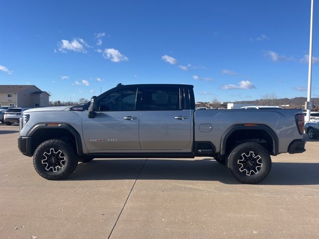 Used 2025 GMC Sierra 2500 AT4X w/ Snow Plow Prep/Camper Package image 10