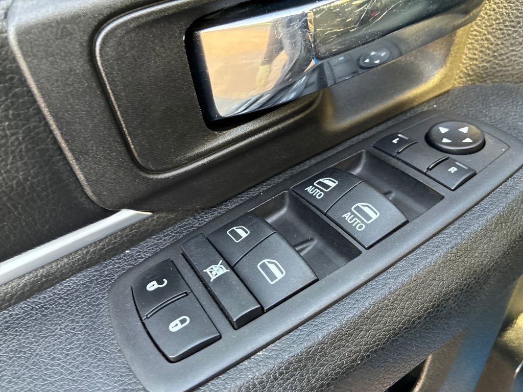 Used 2024 RAM 1500 Classic Warlock image 12