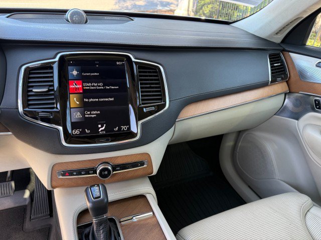 Used 2020 Volvo XC90 T6 Inscription AWD/4WD image 11