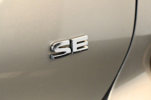 Used 2024 Mitsubishi Outlander SE AWD/4WD image 17