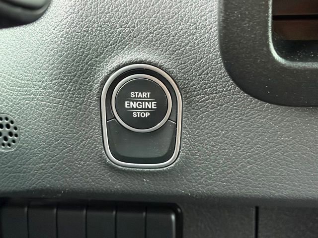 Used 2025 Mercedes-Benz Sprinter 2500 image 18