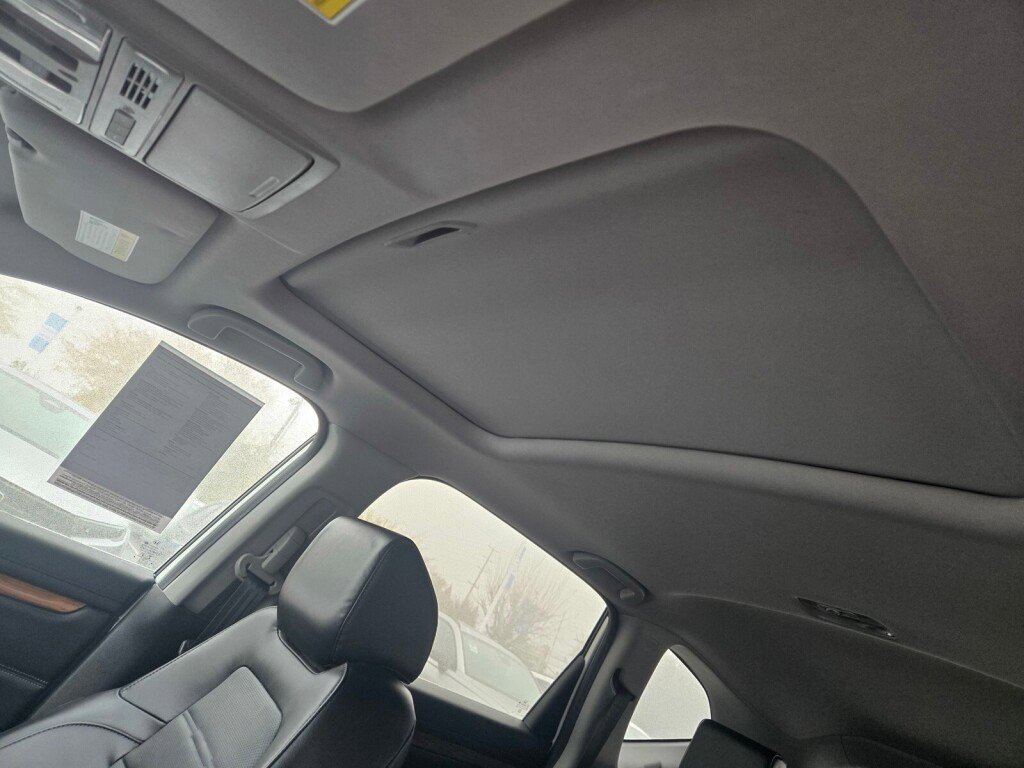 Certified 2020 Honda CR-V Touring image 17