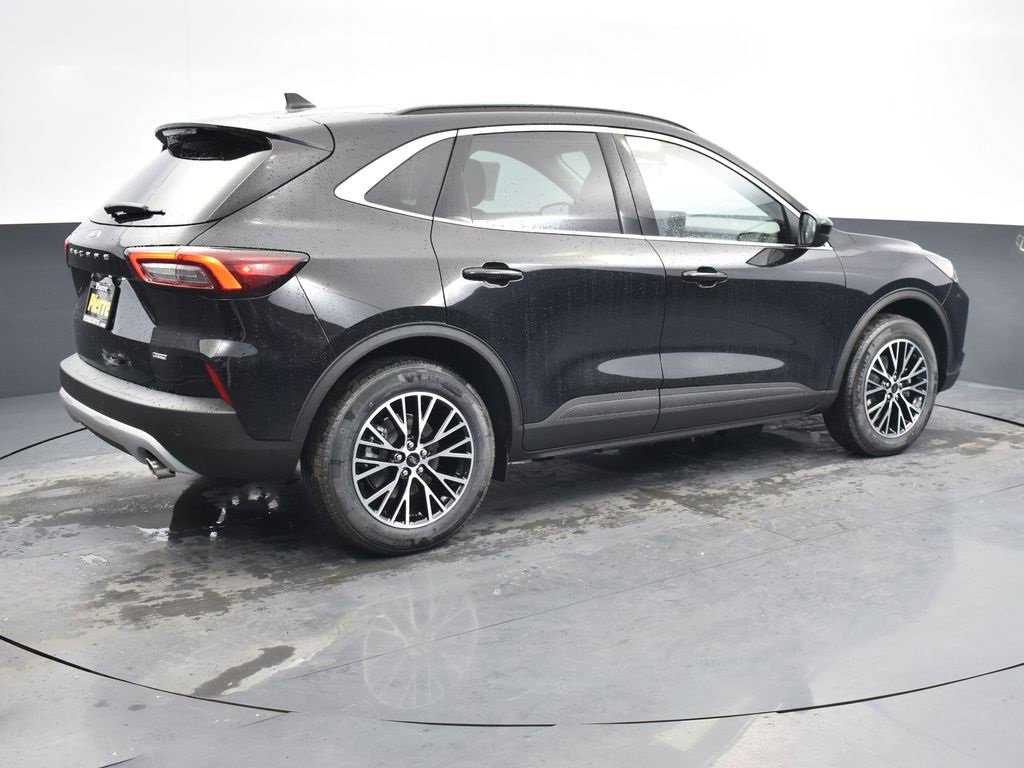 New 2025 Ford Escape Base w/ PHEV Premium Package